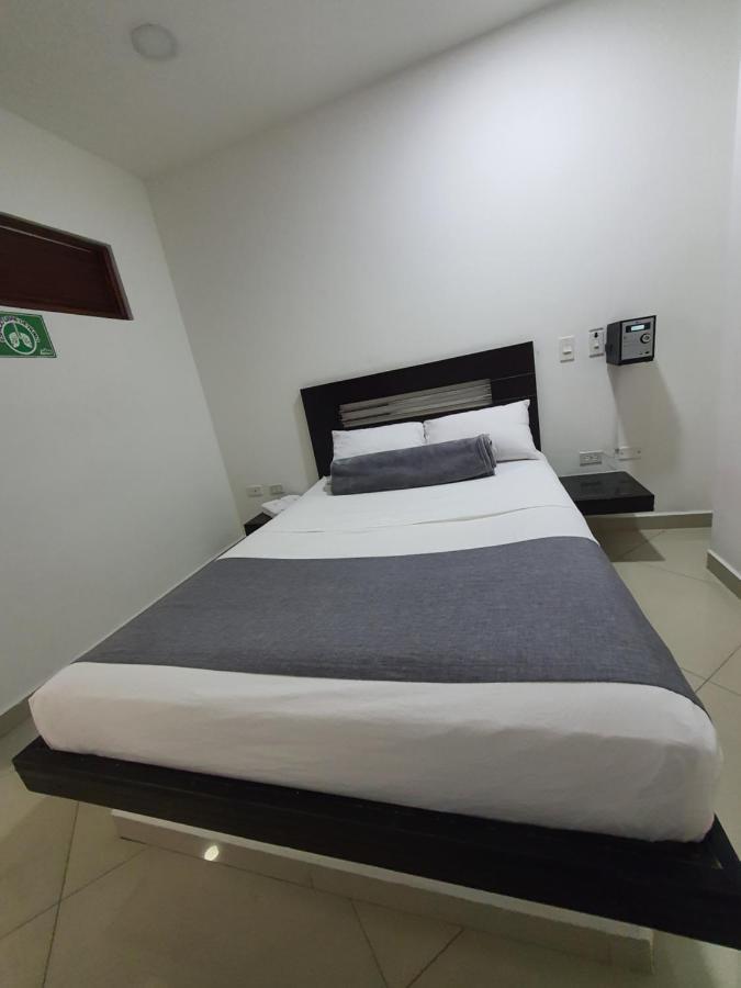 Hotel Laureles Park Medellin Exterior photo